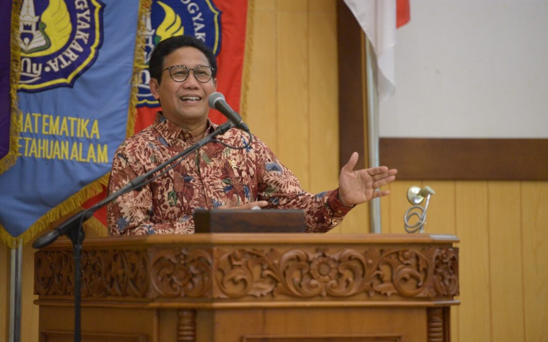 Pentingnya Sinergi: Perangkat Desa Senamat yang Solid dan Disiplin