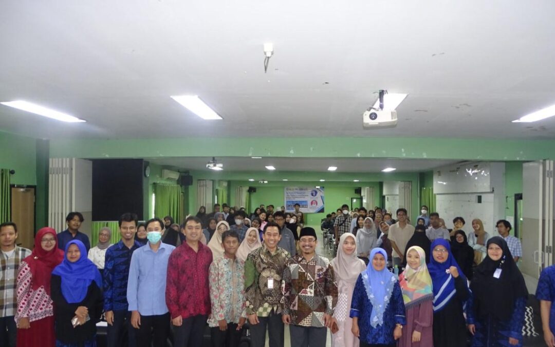 Menyelenggarakan Workshop Kreativitas: Desa Senamat, Wadah Pengembangan Potensi Pemuda