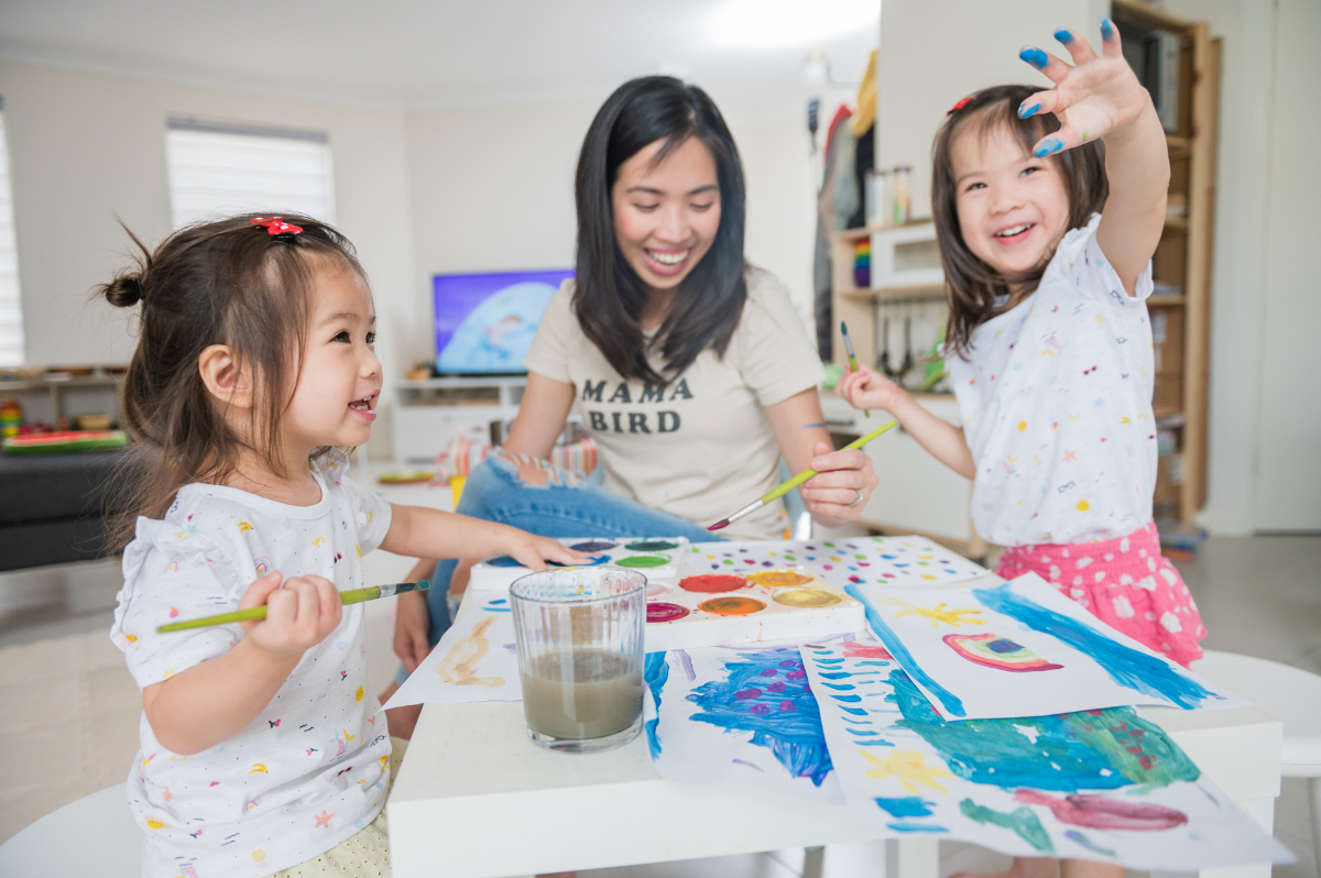 Main dan Belajar: Desa Senemat Mengajak Anak-Anak untuk Belajar sambil Bermain demi Pembentukan Karakter yang Positif
