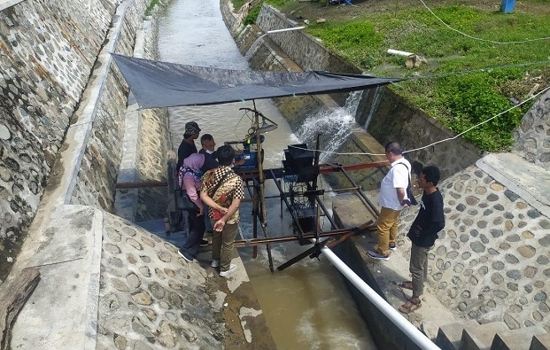 Masyarakat Desa Senamat Adaptif: Belajar dan Berkembang di Era Teknologi Canggih