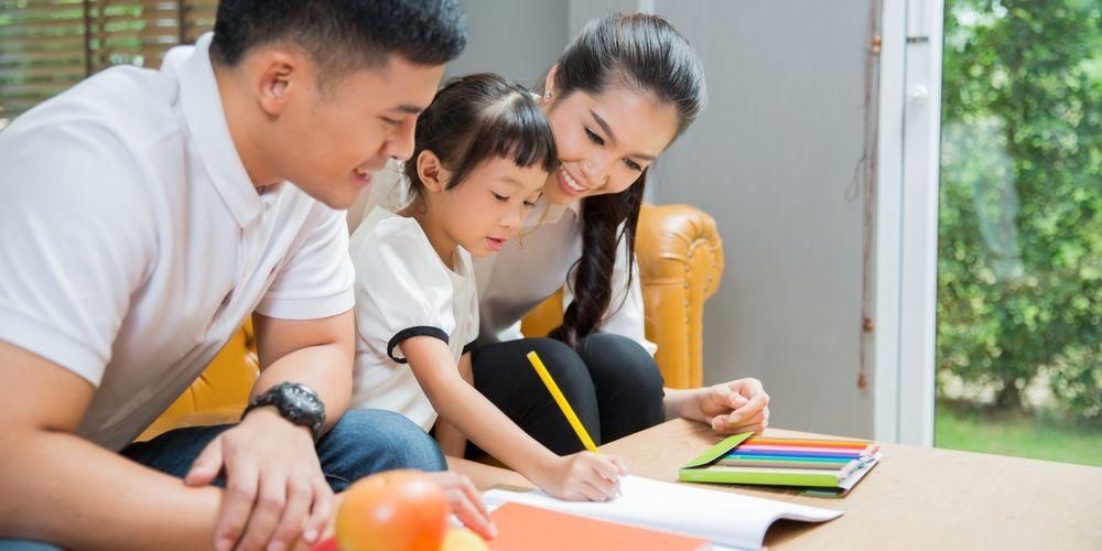 Peran Orang Tua dalam Membimbing Karier: Desa Senamat Bagikan Pencerahan Dukungan bagi Impian Anak